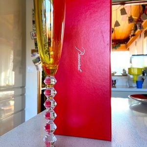 Vega Baccarat Flute mint champagne color